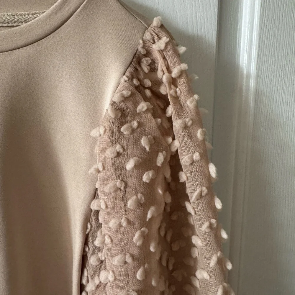 Mittoshop Unique Top, S, Round Neck, Slipover, Sheer Sleeves NWOT - Picture 2 of 7